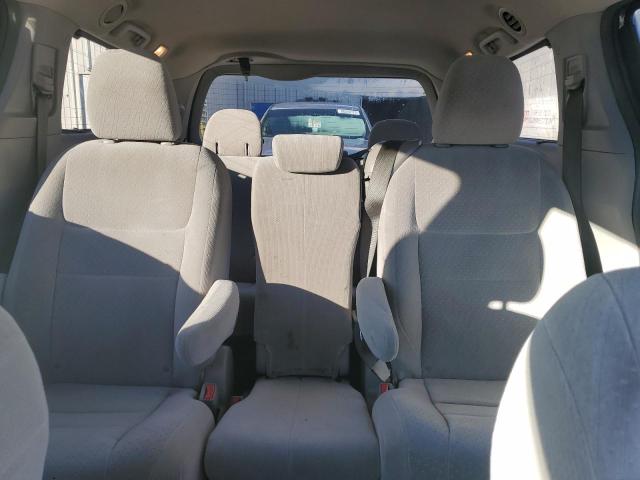 Photo 10 from auction – 2017 TOYOTA SIENNA LE with VIN 5TDKZ3DC8HS802275
