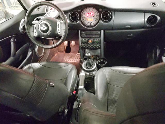 Photo 8 from auction – 2004 MINI COOPER with VIN WMWRC33434TC54031