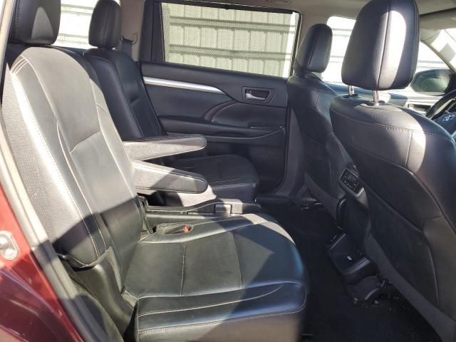 Photo 11 from auction – 2017 TOYOTA HIGHLANDER with VIN 5TDKZRFH4HS187476