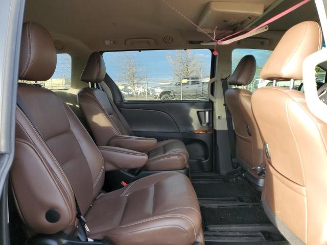 Photo 11 from auction – 2017 TOYOTA SIENNA XLE with VIN 5TDDZ3DC5HS155326