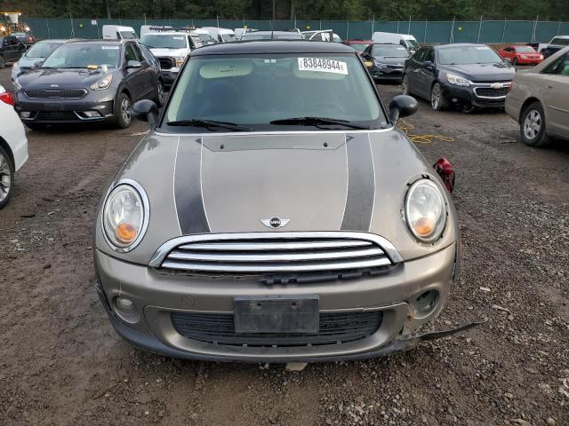 Photo 5 from auction – 2011 MINI COOPER with VIN WMWSU3C59BT253371