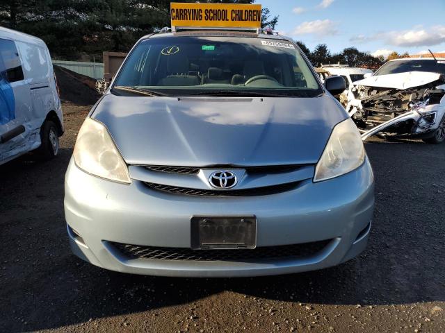 Photo 5 from auction – 2010 TOYOTA SIENNA CE with VIN 5TDKK4CC0AS311006