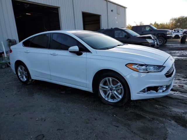 Photo 4 from auction – 2018 FORD FUSION S with VIN 3FA6P0G76JR238483