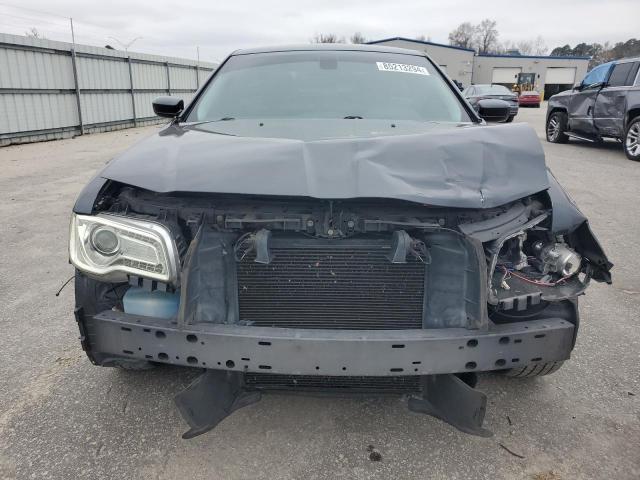 Photo 5 from auction – 2015 CHRYSLER 300 LIMITE with VIN 2C3CCAAGXFH929918
