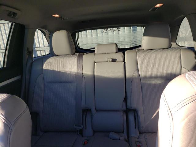 Photo 10 from auction – 2016 TOYOTA HIGHLANDER with VIN 5TDBKRFH6GS229407