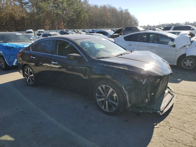 Photo 4 from auction – 2017 NISSAN ALTIMA 2.5 with VIN 1N4AL3AP1HC484205