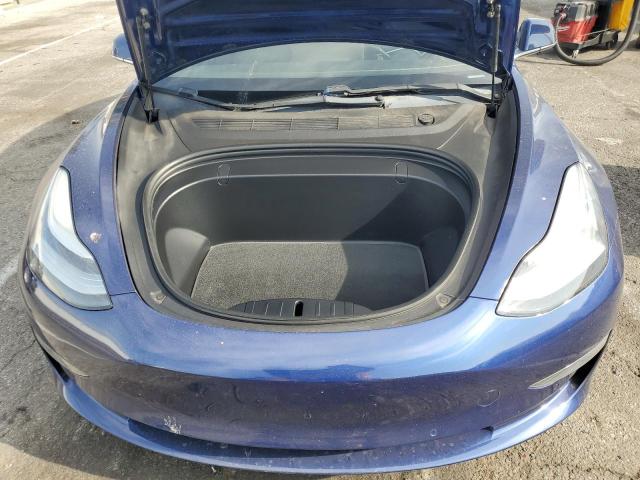 Photo 11 from auction – 2018 TESLA MODEL 3 with VIN 5YJ3E1EA2JF125008