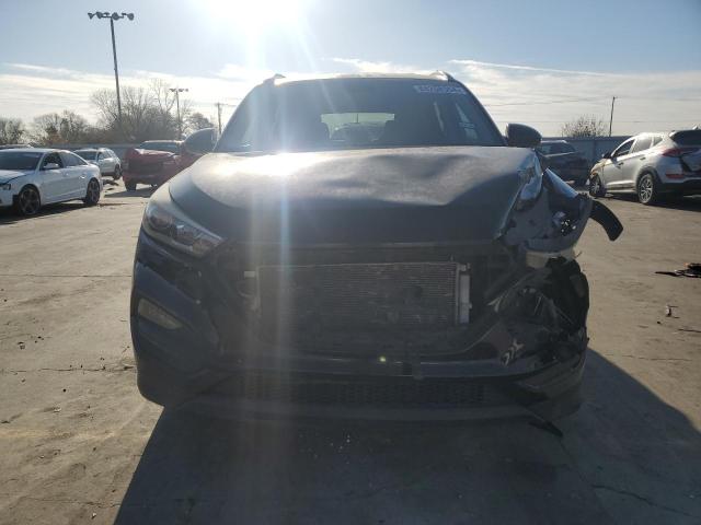 Photo 5 from auction – 2017 HYUNDAI TUCSON LIM with VIN KM8J33A45HU386364