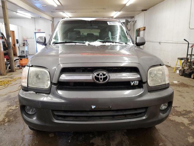 Zdjęcie 5 z aukcji – 2005 TOYOTA SEQUOIA SR z VIN 5TDBT44A15S243752