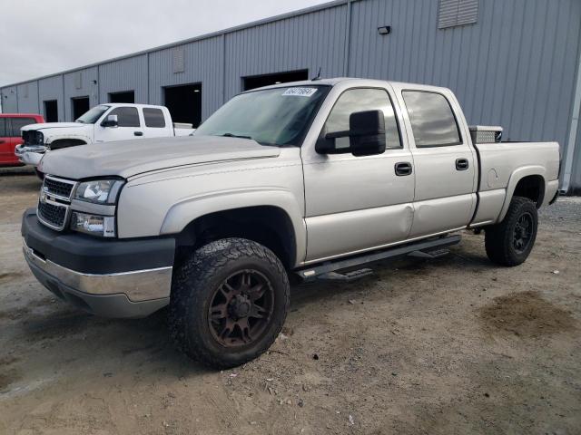 CHEVROLET SILVERADO 2004 with VIN 1GCHK23184F162006 - Photo from auction