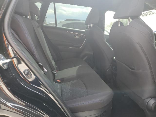 Photo 11 from auction – 2022 TOYOTA RAV4 SE with VIN JTM16RFV4ND078839