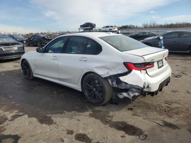 Photo 2 from auction – 2023 BMW 330XI with VIN 3MW89FF06P8D72247
