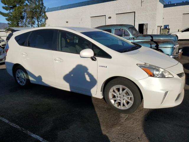 Photo 4 from auction – 2012 TOYOTA PRIUS V with VIN JTDZN3EUXC3105430