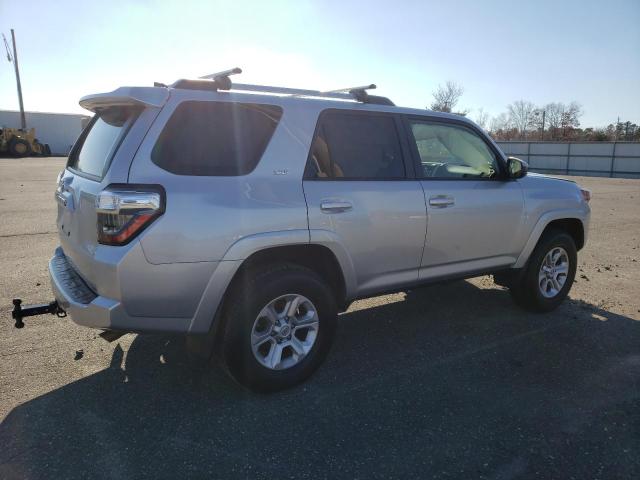 Photo 3 from auction – 2021 TOYOTA 4RUNNER SR with VIN JTEMU5JR7M5906098
