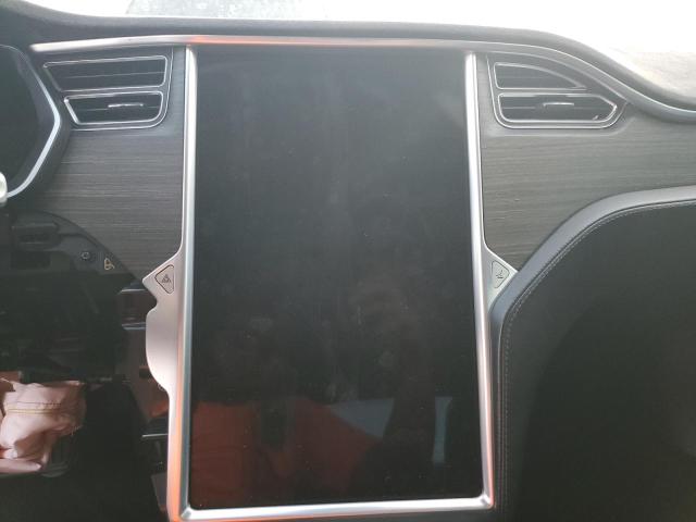 Photo 10 from auction – 2016 TESLA MODEL S with VIN 5YJSA1E17GF176214