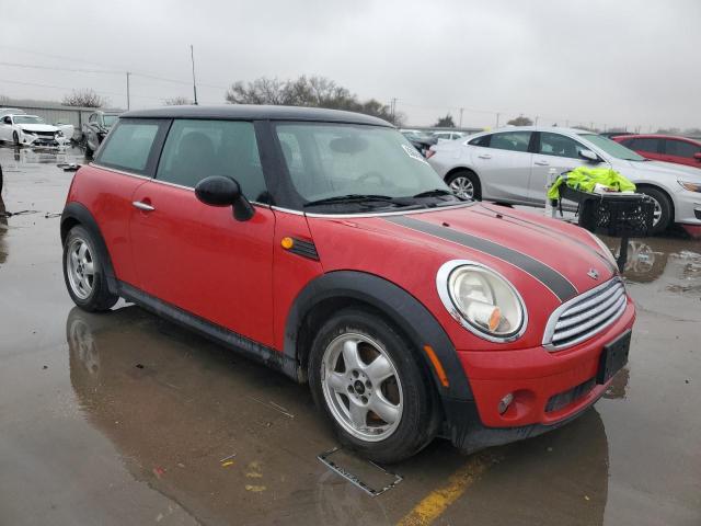 Photo 4 from auction – 2008 MINI COOPER with VIN WMWMF33558TT62857