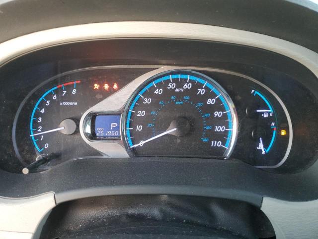 Photo 9 from auction – 2014 TOYOTA SIENNA XLE with VIN 5TDYK3DC4ES477263