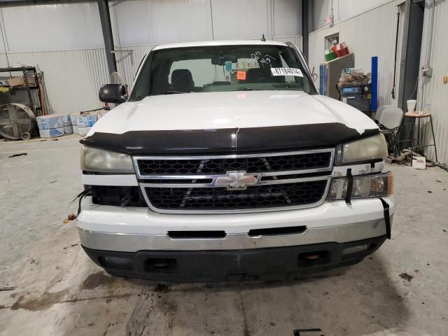 Photo 5 from auction – 2006 CHEVROLET SILVERADO with VIN 2GCEK13T061156466