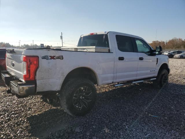 Photo 3 from auction – 2017 FORD F250 SUPER with VIN 1FT7W2BT2HEF19792