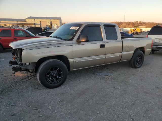 CHEVROLET SILVERADO 2005 with VIN 2GCEC19V651195826 - Photo from auction