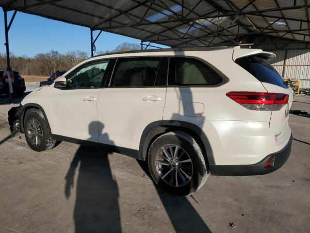 Photo 2 from auction – 2019 TOYOTA HIGHLANDER with VIN 5TDKZRFH7KS574059