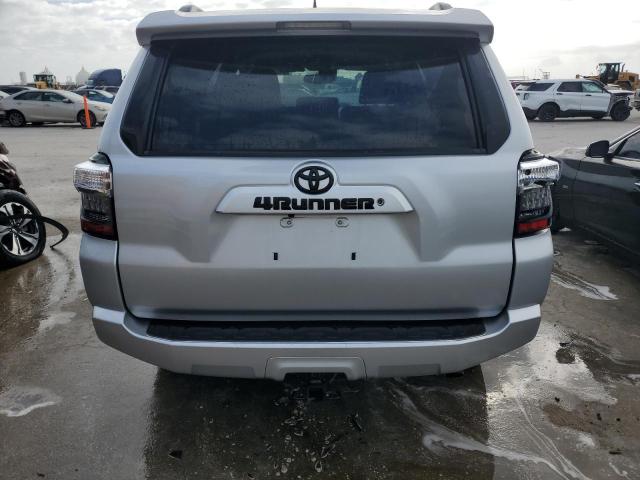 Photo 6 from auction – 2021 TOYOTA 4RUNNER SR with VIN JTEEU5JR4M5238068