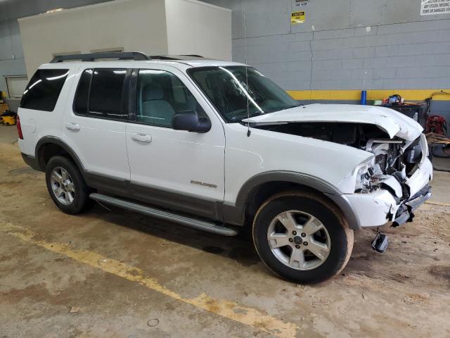 Photo 4 from auction – 2005 FORD EXPLORER X with VIN 1FMZU63K05UB66882