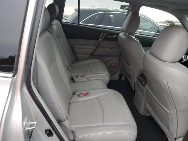 Photo 11 from auction – 2012 TOYOTA HIGHLANDER with VIN 5TDDK3EH7CS120892