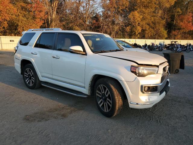 Photo 4 from auction – 2019 TOYOTA 4RUNNER SR with VIN JTEZU5JR3K5200104
