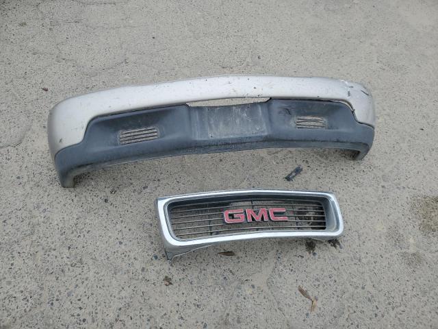 Photo 12 from auction – 2001 GMC SONOMA with VIN 1GTCS19W318154175