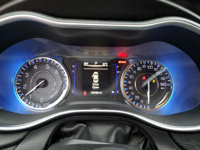 Photo 9 from auction – 2015 CHRYSLER 200 LIMITE with VIN 1C3CCCAB0FN694839