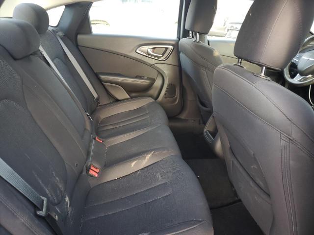 Photo 10 from auction – 2016 CHRYSLER 200 LIMITE with VIN 1C3CCCAB0GN105452