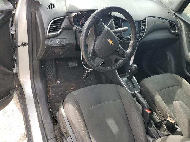 Photo 8 from auction – 2020 CHEVROLET TRAX LS with VIN KL7CJKSB8LB039350