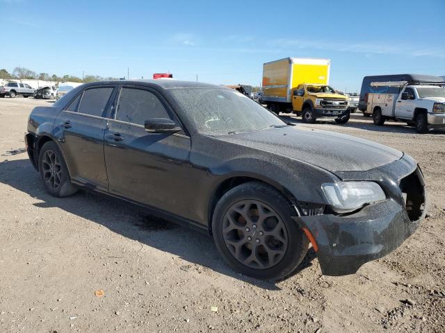 Photo 4 from auction – 2016 CHRYSLER 300 S with VIN 2C3CCAGG2GH282875