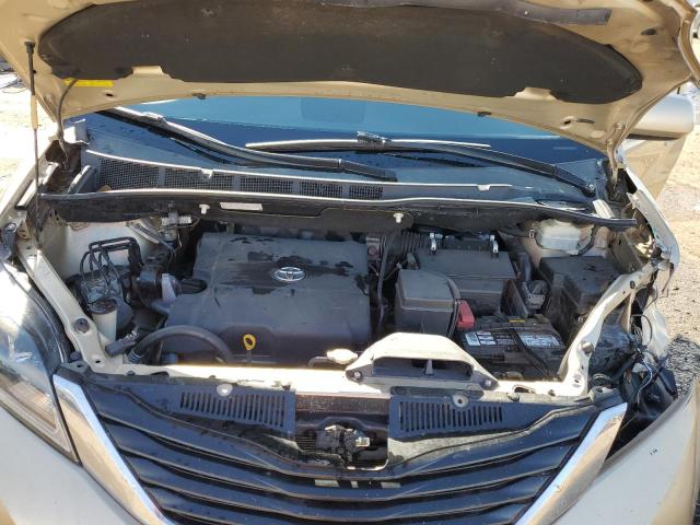 Photo 12 from auction – 2011 TOYOTA SIENNA XLE with VIN 5TDYK3DC9BS115201