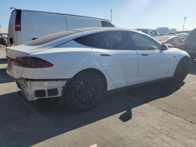 Photo 3 from auction – 2015 TESLA MODEL S 60 with VIN 5YJSA1S1XFF097901