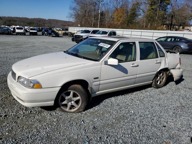 VOLVO S70 GLT 1998 with VIN YV1LS5538W1465730 - Photo from auction