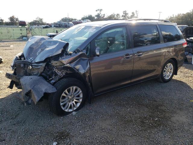 TOYOTA SIENNA XLE 2013 with VIN 5TDYK3DC1DS318151 - Photo from auction