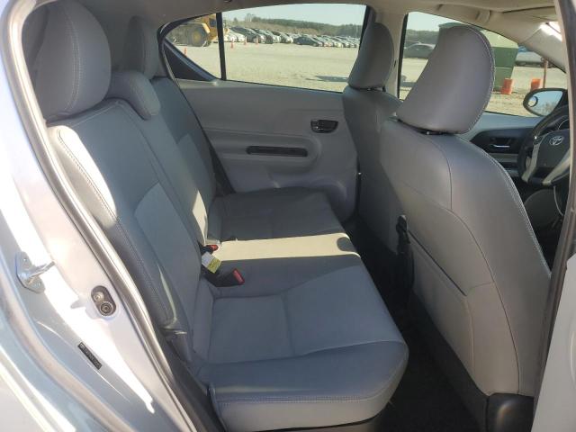 Photo 10 from auction – 2014 TOYOTA PRIUS C with VIN JTDKDTB36E1060839