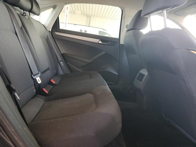 Photo 10 from auction – 2012 VOLKSWAGEN PASSAT S with VIN 1VWAP7A37CC041887
