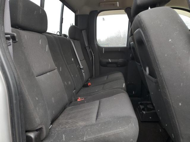 Photo 10 from auction – 2011 CHEVROLET SILVERADO with VIN 1GCRKSE37BZ198428