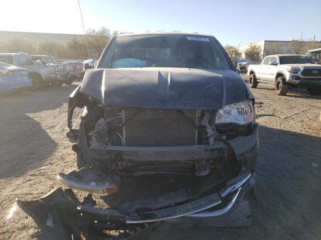 Photo 5 from auction – 2014 CHRYSLER TOWN & COU with VIN 2C7WC1CG7ER164779