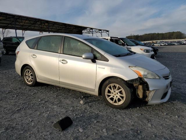 Photo 4 from auction – 2014 TOYOTA PRIUS V with VIN JTDZN3EU6E3362555