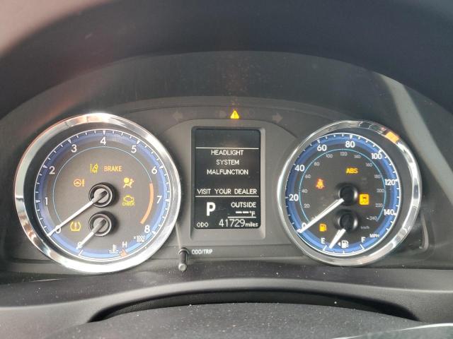 Photo 9 from auction – 2018 TOYOTA COROLLA L with VIN 5YFBURHE4JP760151