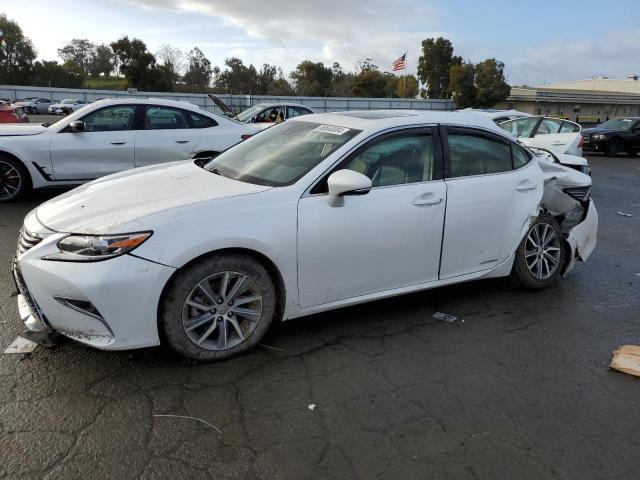 LEXUS ES 300H 2016 with VIN JTHBW1GG3G2103765 - Photo from auction