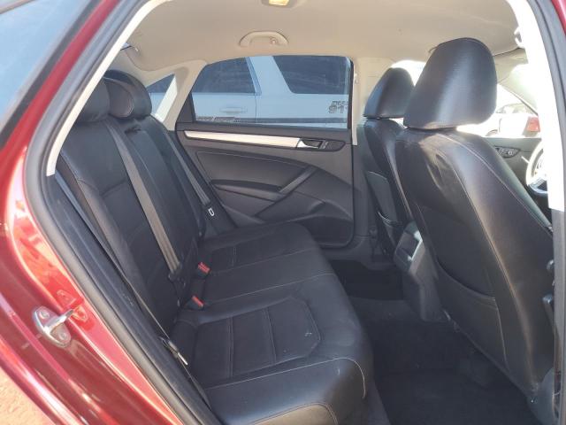 Photo 10 from auction – 2015 VOLKSWAGEN PASSAT S with VIN 1VWAT7A36FC022943