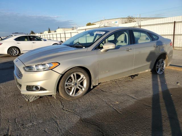 FORD FUSION TIT 2015 with VIN 3FA6P0RU2FR137127 - Photo from auction