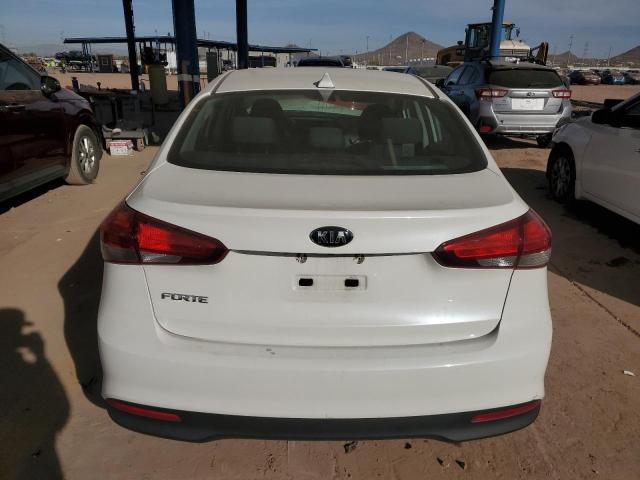 Photo 6 from auction – 2018 KIA FORTE LX with VIN 3KPFL4A77JE224315