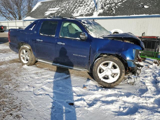 Photo 4 from auction – 2013 CHEVROLET AVALANCHE with VIN 3GNTKFE74DG143901
