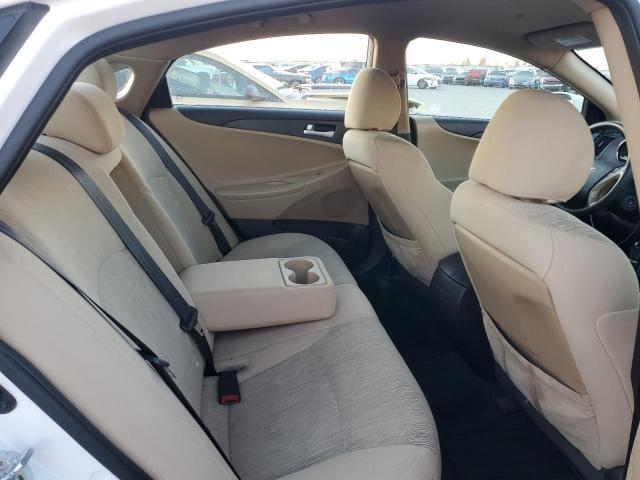 Photo 10 from auction – 2012 HYUNDAI SONATA GLS with VIN 5NPEB4AC1CH457052